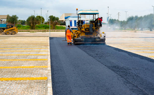 Reasons to Select Us for Your Driveway Paving Requirements in Bayshore Gardens, FL